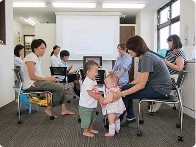 『タッチケア　赤ちゃんのお口について　ハミガキの仕方』