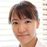 矯正歯科医　新真紀子